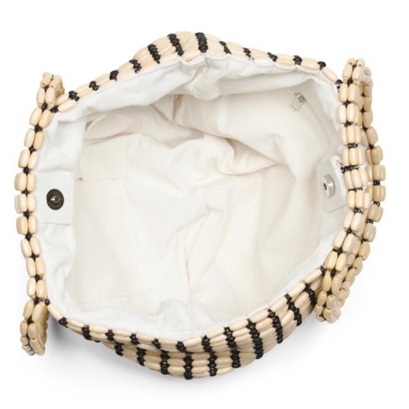 Brand new, tags missing Rachel Ashwell wooden beaded handbag. - Picture 2 of 3